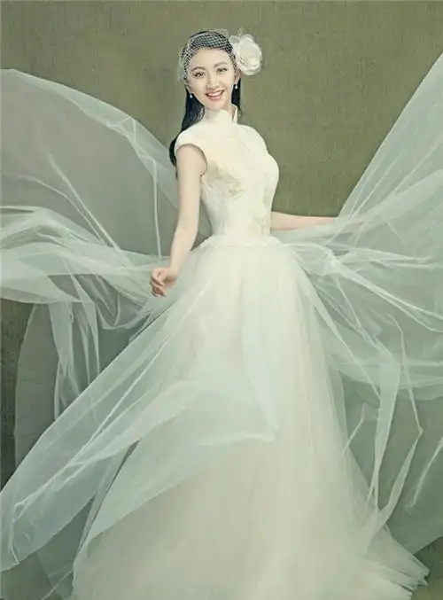 景甜甜美白色婚纱写真 清新素雅端庄迷人,澄海婚纱照 ,澄海明星婚纱照