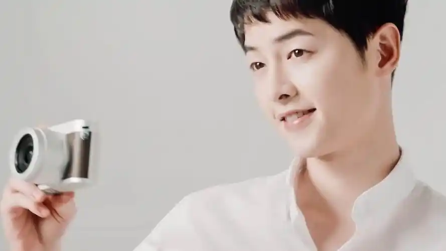 宋仲基的10张高清写真:第1适合做壁纸,第3最阳光,第6最男神!