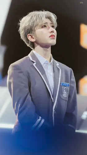 蔡徐坤壁纸 蔡徐坤头像 更多图集微信公众号:壁纸头像班长