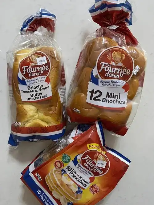 网红小女孩面包