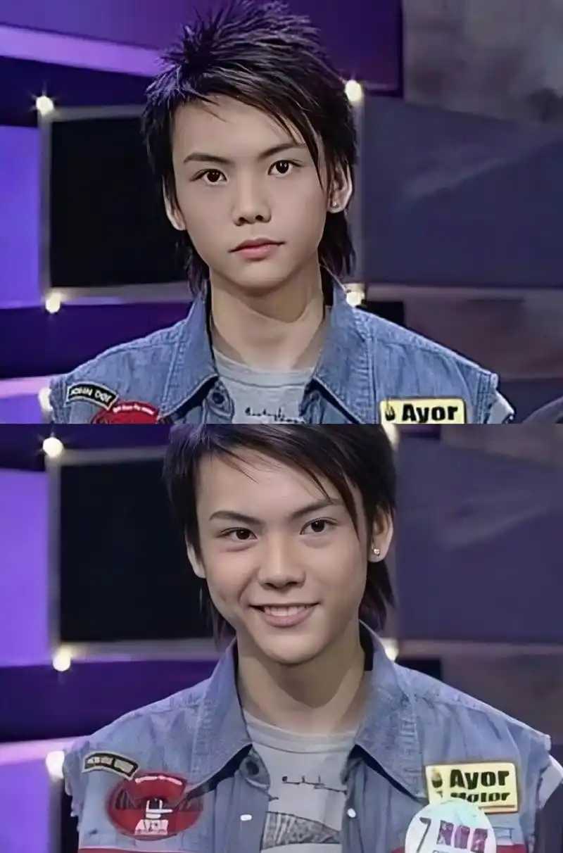 一张陈伟霆17岁参加选秀时的照片,杀马特 洗剪吹发型,青涩稚嫩,不过