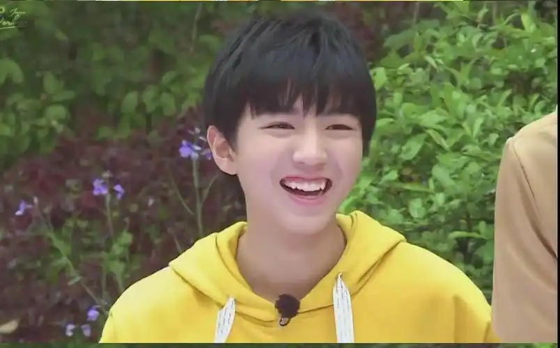 王俊凯笑的好开心啊