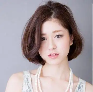 女学生椭圆脸型适合什么发型 2015最新女生圆脸短发发型(4)