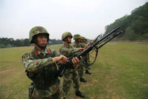 据枪,瞄准,击发!武警小哥哥带你走进狙击世界