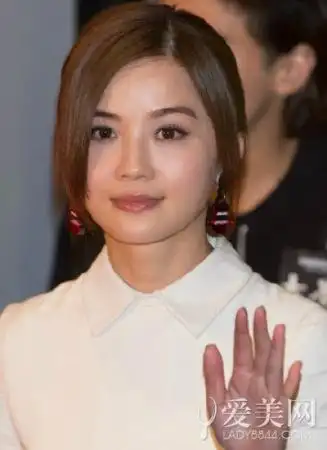 脸大没人爱?女神大圆脸照样火