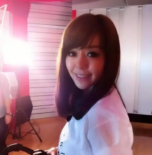 安又琪:凭《超级女声》爆红,如今"失业",她是资本的牺牲品吗_公司