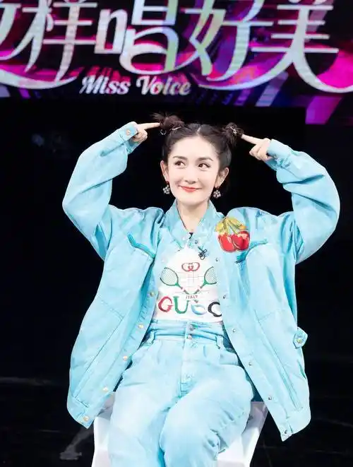 发文力挺蔡徐坤,却对身处困境的肖战只字未提,好人难当_杨迪_女明星