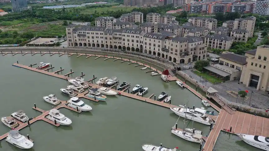 航拍南沙游艇俱乐部