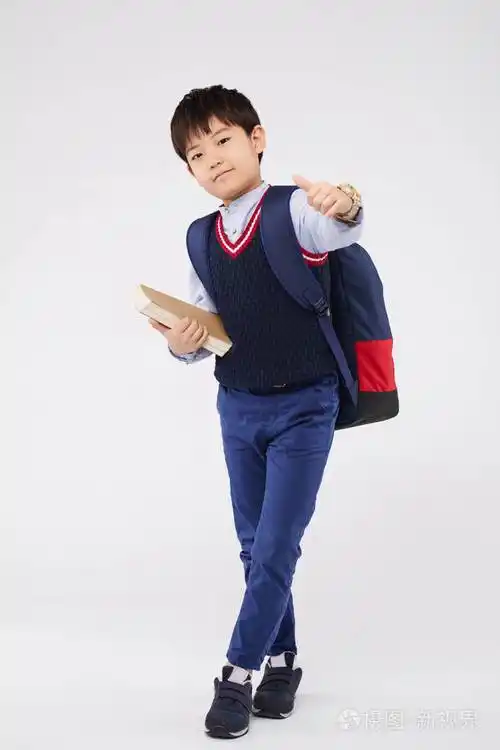 小学生出现拇指