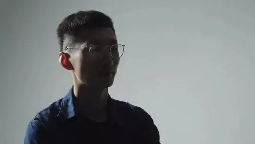 单人访谈的五种布光方法!