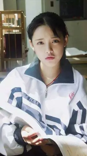 这是人家(瑞安中学)学校的姑娘(虞佳瑞)