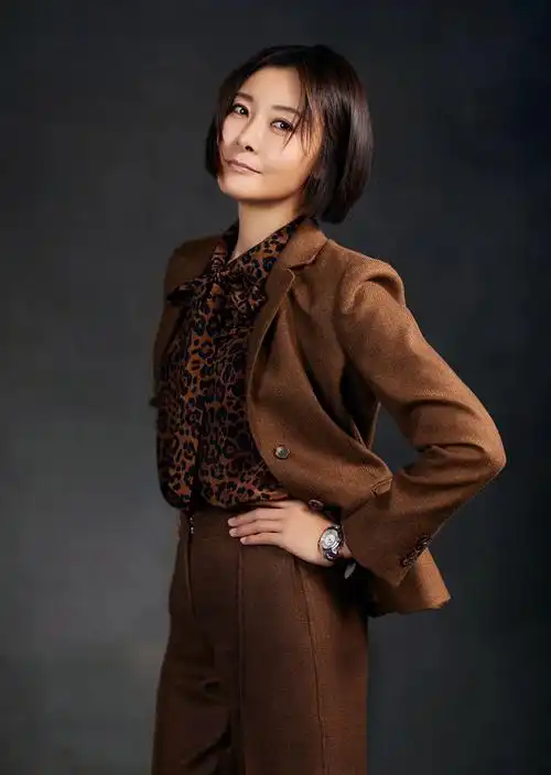 柯蓝二十不惑演绎单亲妈妈解读中年惑不惑