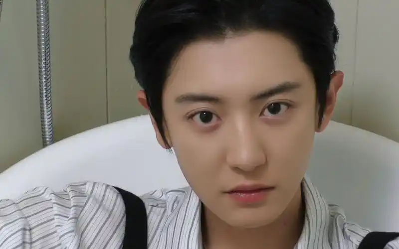 【朴灿烈】怼脸没在怕的!国内杂志xblush拍摄花絮!