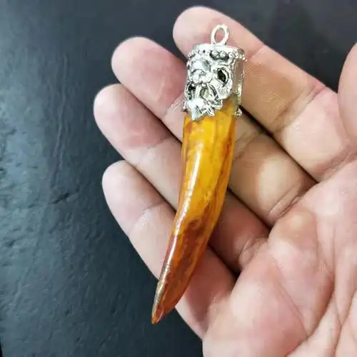 镶白铜珐琅彩野猪牙吊坠 古玩文玩杂项小野猪牙挂件批发