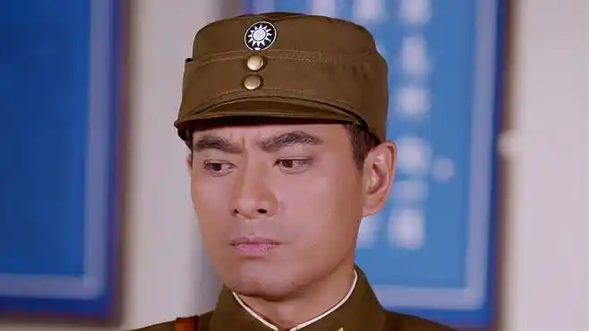 热血枪手:马亮成一脚治好花妮儿的臭毛病,姜还是老的辣-影视综视频