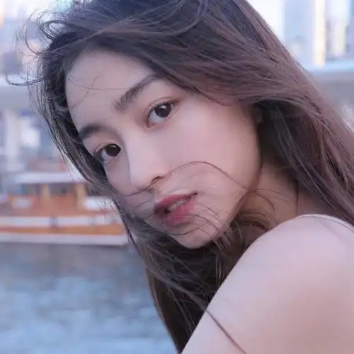 高清头像by:galee_ 图源网络 侵删 - 堆糖,美图壁纸兴趣社区