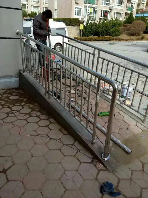 大连爱喜装修工程有限公司