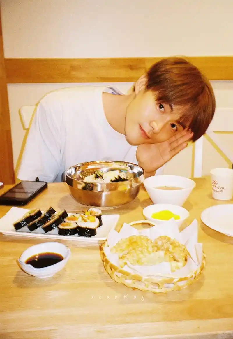 胶卷记录#马天宇 可爱的小马#一眼沦陷 #海边拍照 @马天宇