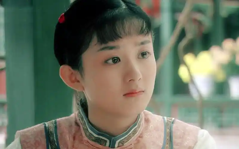 回顾赵丽颖早年的"龙套",眼神真不是盖的!活该你红