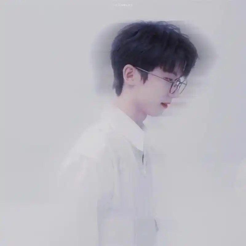 好优越的侧脸00#向全世界安利 #马嘉祺 #马嘉祺头像 #氛围感头像