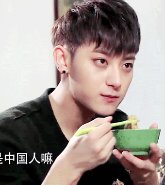 黄子韬gif可爱gif小鲜肉gif帅气gif