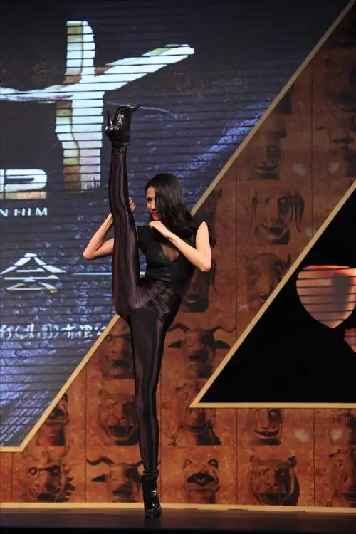 张蓝心曾效力于跆拳道国家队十年,曾获得全国跆拳道冠军.