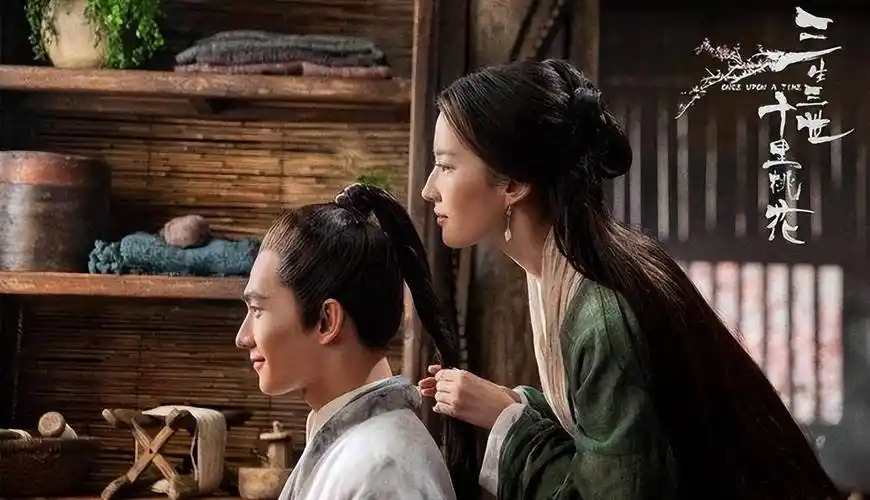 杨洋本身是个流量明星,个人演技还是差刘亦菲一大截,属实遗憾.