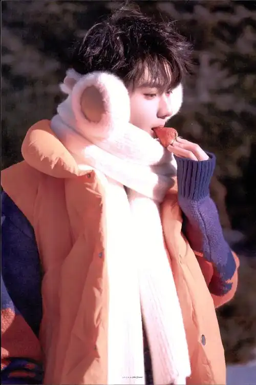 草莓奶油小蛋糕  #马嘉祺说岛上太舒服了