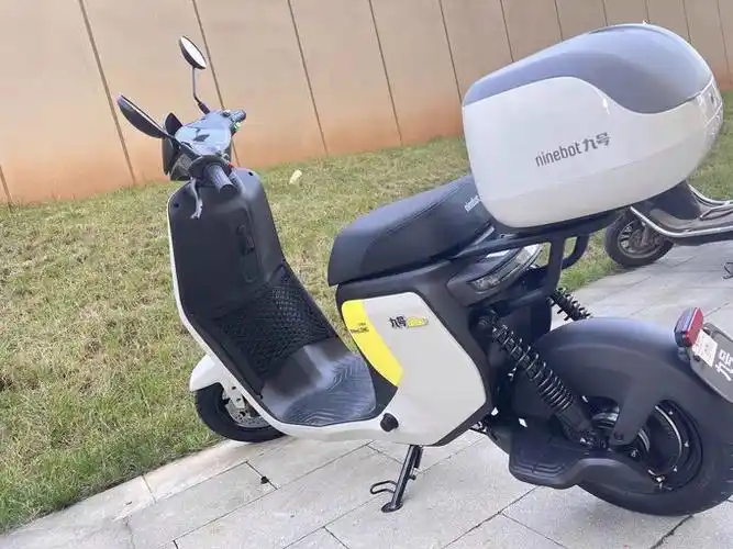 九号电动车,引领时尚潮流!