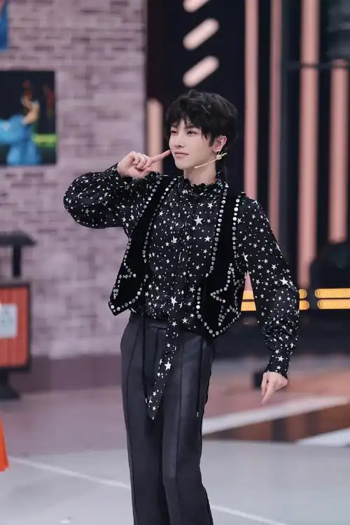 《飞行模式》@华晨宇yu《财神到》@张艺兴《回望》@tfboys-王俊凯《我