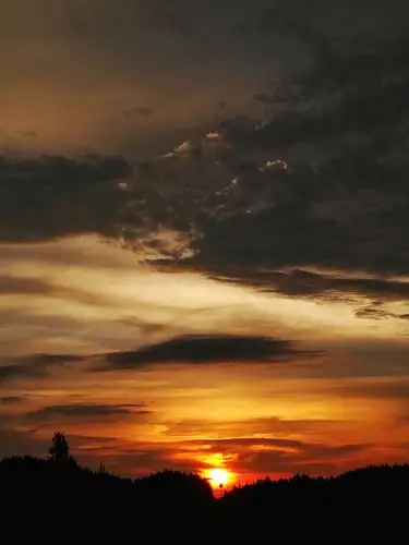 朝霞,晚霞竞峥嵘