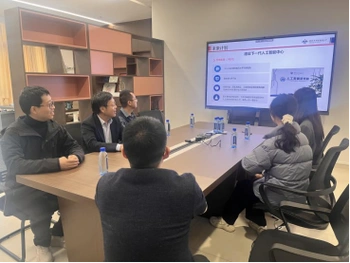 清华大学经管学院创新创业与战略系系主任程源教授来访深圳北理莫斯科