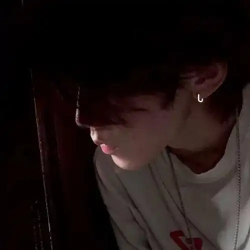 带给你无限的欢愉的帅哥照片冷漠帅哥头像图片大全-男生头像