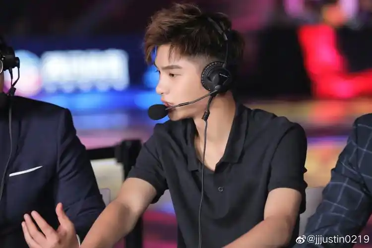 黄明昊 - 堆糖,美图壁纸兴趣社区