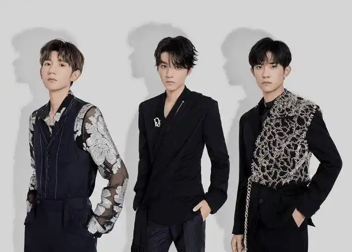 原创2021年中国内地线星榜蔡徐坤成毅无缘一线博君一肖占据首榜