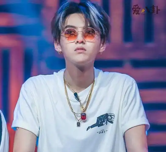 郑爽不知道kris是吴亦凡吴亦凡skr又是什么意思