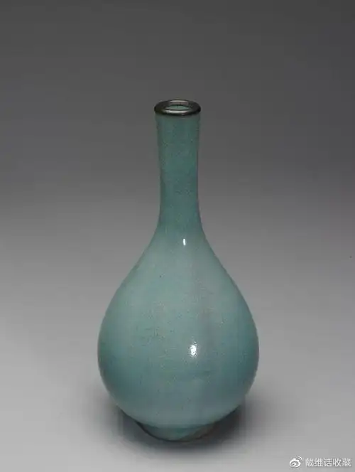 金代钧窑天青釉胆瓶