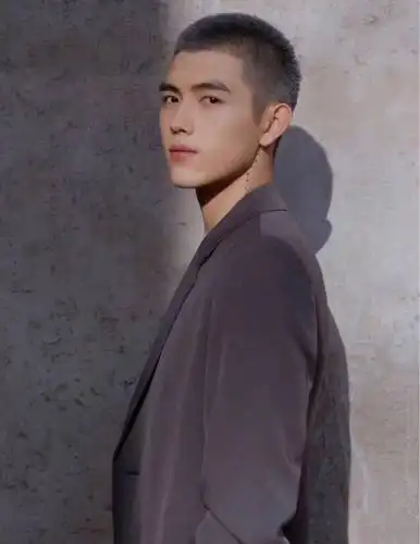 "炒饭"小飞机头2,痞帅痞帅的!_寸头