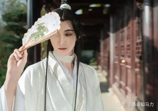 很还原的墨香铜臭三部曲cos谢怜冰妹很好看这个蓝湛仙气十足