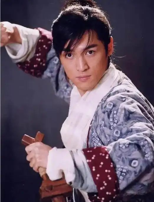 胡歌:每一步都在改变 胡歌从《仙剑奇侠传》的"李逍遥"到《琅琊榜》的