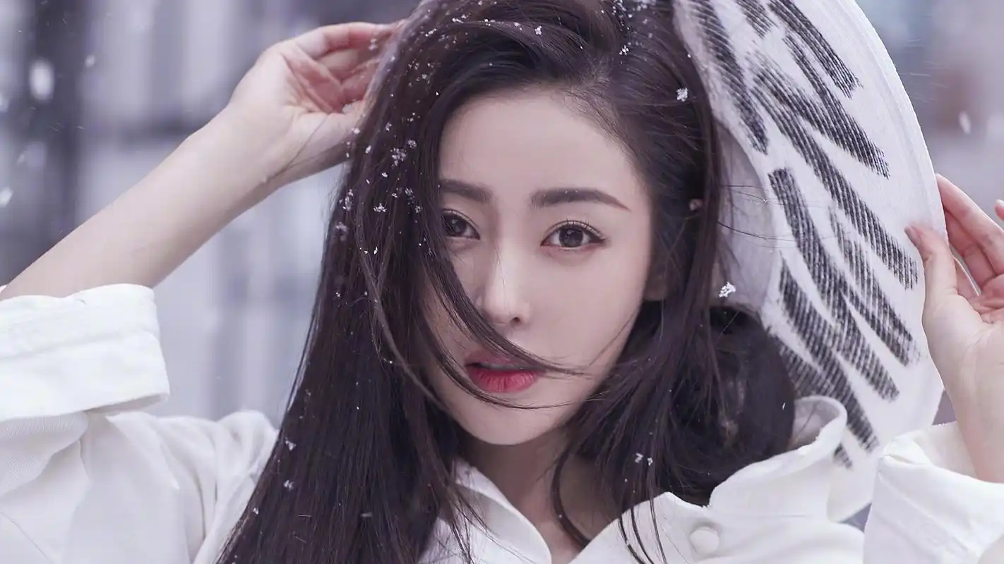 张天爱 crystal 宽屏壁纸 2019/09/17(72) (共77p)