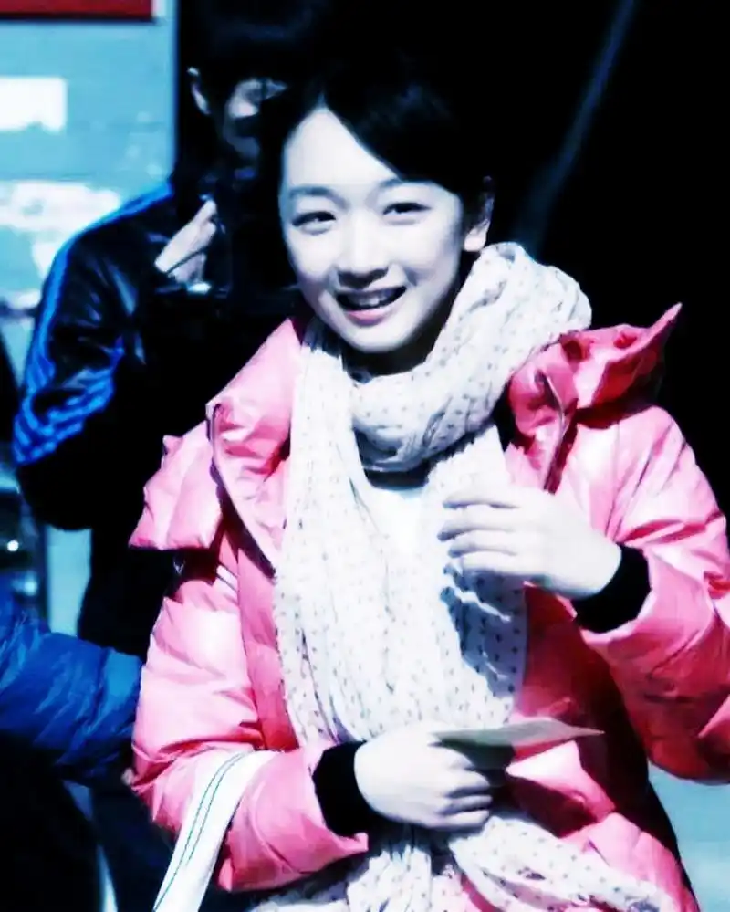 照片摄于2011年,河北石家庄的周冬雨正在参加艺考.