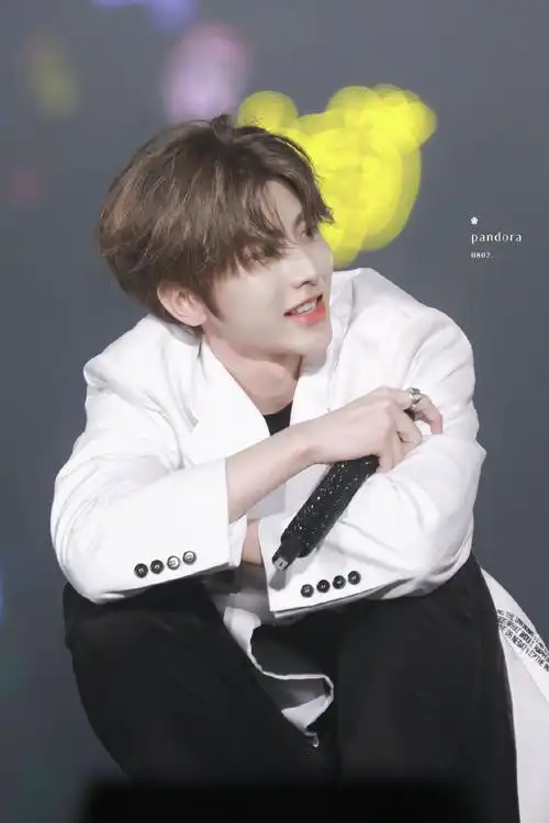 【蔡徐坤】【ikun】