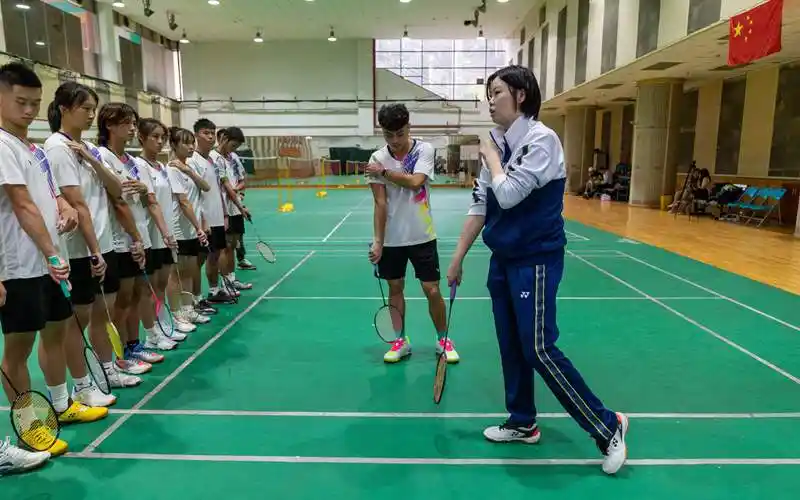 羽毛球奥运冠军李雪芮入职重庆大学开讲第一课