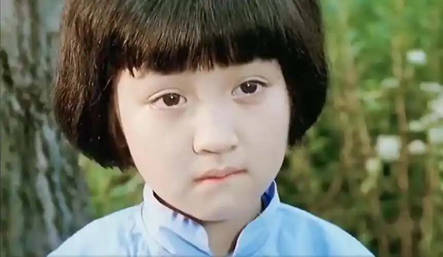 沈洁长大后的样子她年轻时的照片组图