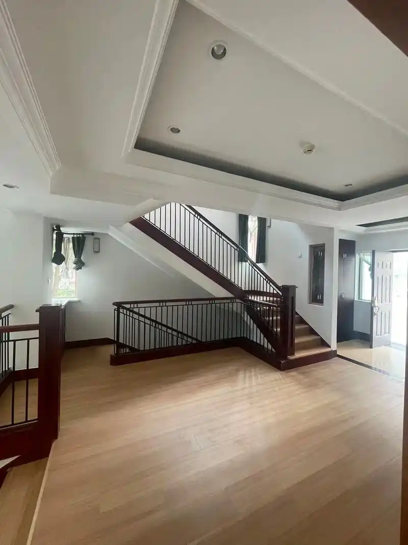 顺义区天竺|丽高王府独栋别墅出租随时看房.