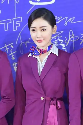 《中国机长》张涵予袁泉领衔主演,欧豪杜江张天爱李沁实力加盟!