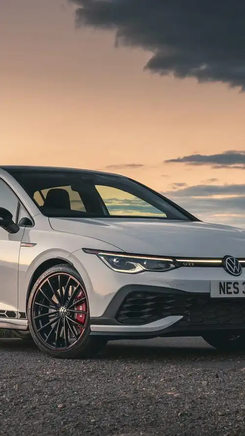 2021款大众高尔夫gticlubsport45手机壁纸