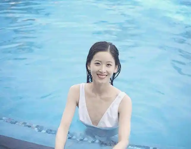 "中国版卡戴珊"蒋娉婷,因刘强东事件走红,涨粉66万,如今转型当演员