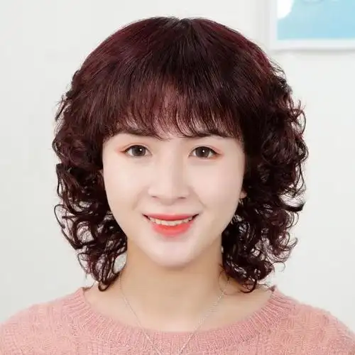 纹理烫是一种动感蓬松飘逸活泼的发型形象,这种烫发以